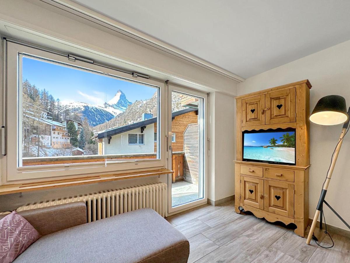 Eagle Apartment With Splendid And Direct View Of The Matterhorn 采尔马特 外观 照片